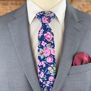 Men’s Slim Bohemian Midnight Blue Floral Necktie
